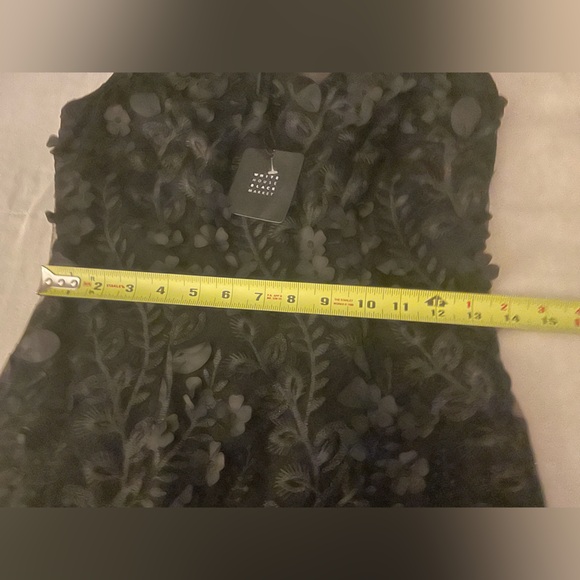 NWOT White House Black Market 3D floral appliqué dress - Picture 13 of 13